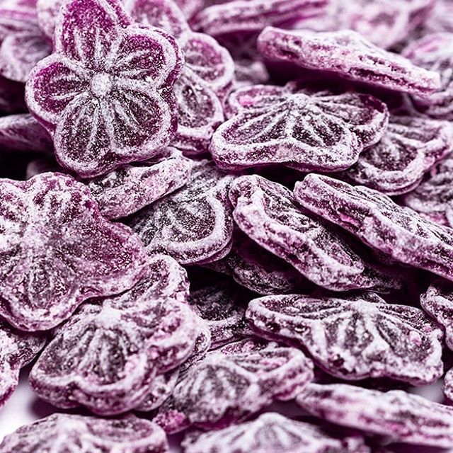 Bonbons arôme violette  Confiserie Serge Clavel Carpentras
